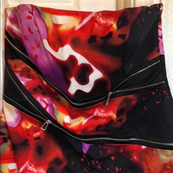 Karen Millen Sleeveless Zipper Detail Dress - Picture 2 of 4